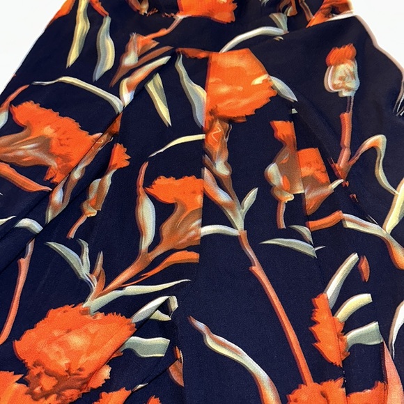 Wide Leg jumpsuit - Picture 3 of 4